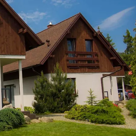 Zacisze Pod Smielcem Ferienhaus *