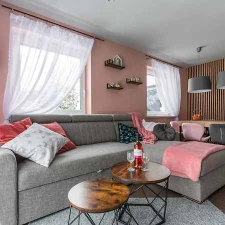 Zacisze Pod Smielcem Ferienhaus Jagniątków